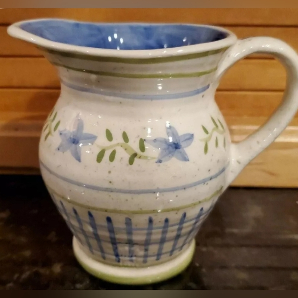 Country Living Dry Goods Blue Check/ Flower 9 Oz Creamer 4" Tall, 1998